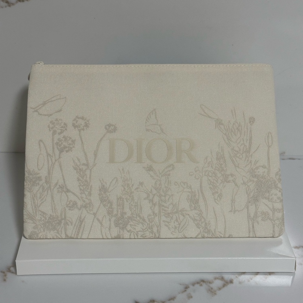 Authentic Dior Cream Floral Pouch. Dior Beauty. Dior Pouch. Come with box.
